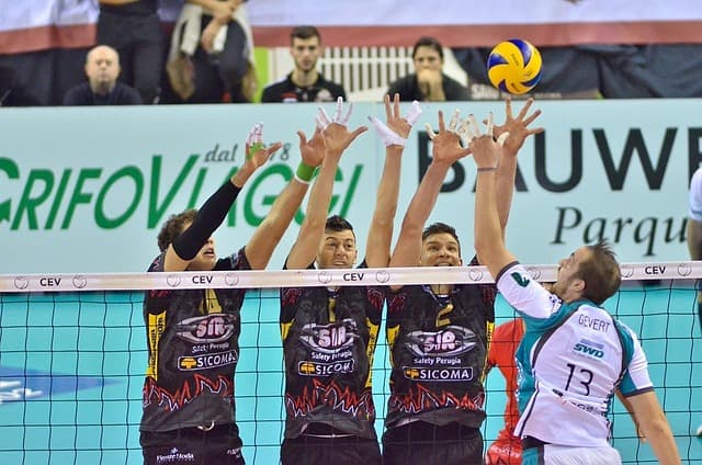 Les meilleures stratégies pour analyser un match de volley